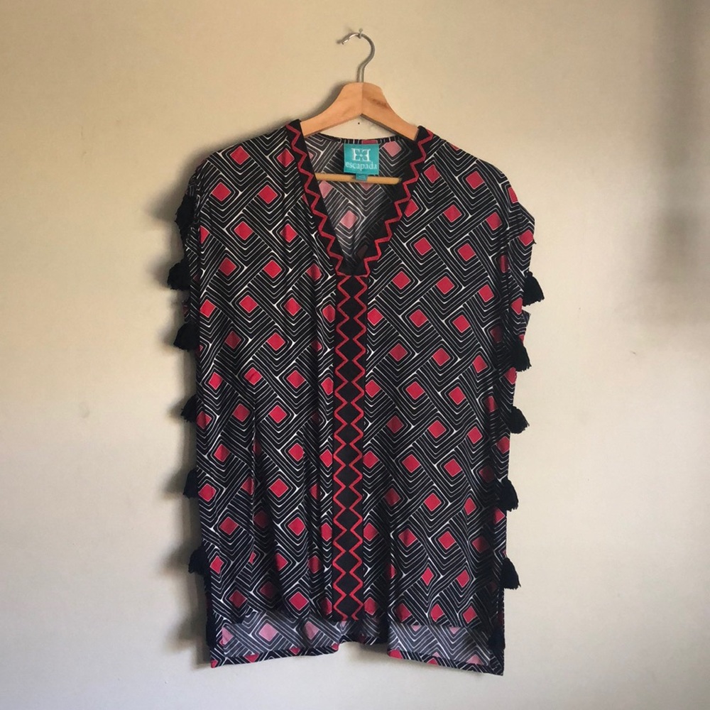 Escapada Tribal Print Tasseled Top